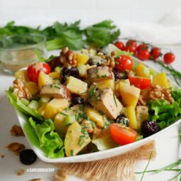 salade pomme de terre, tofu fumé, cranberries et noix